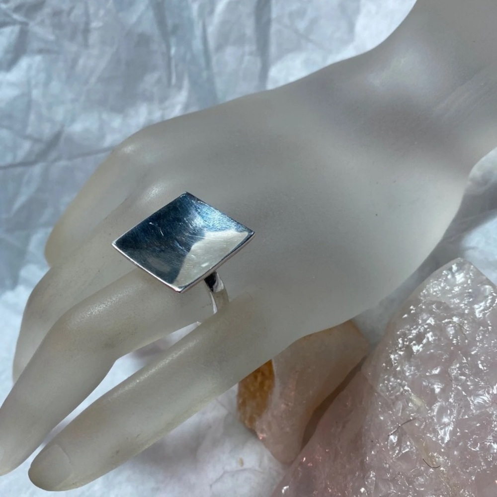 Square Shape Sterling Silver Ring - image 7